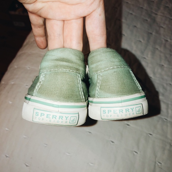 MINT SPERRY TOPSIDERS - Picture 4 of 4